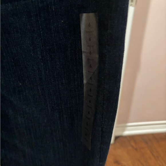 American Eagle Outfitters Indigo Stretch Jeans - Picture 3 of 5